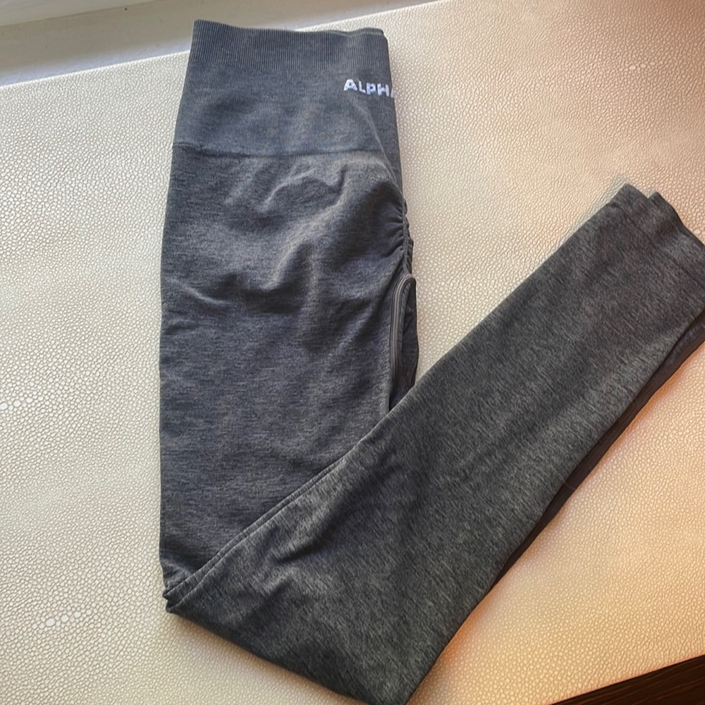 Alphalete amplify leggings grey